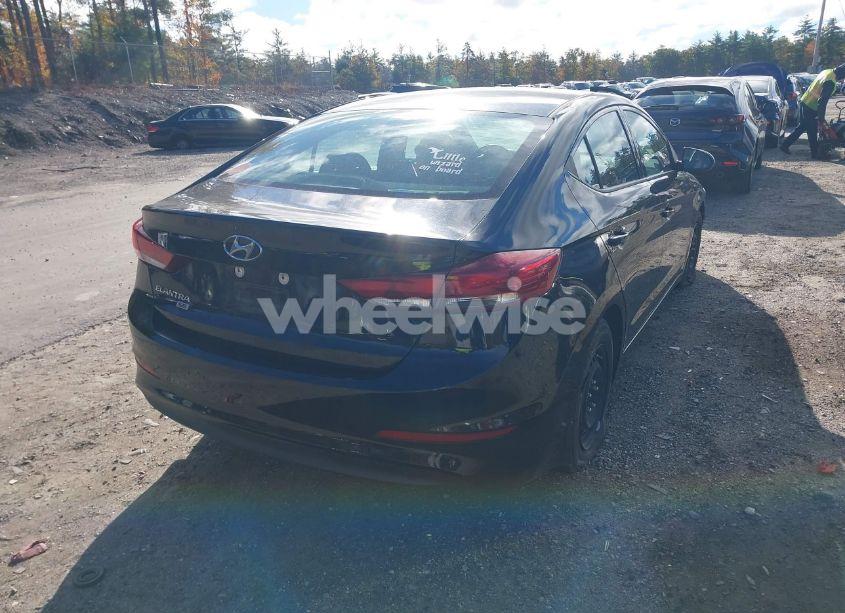 Photo 4 of 2018 Hyundai Elantra SE (VIN 5NPD74LF8JH245699)