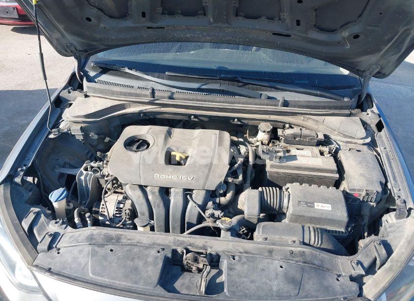 Photo 10 of 2018 Hyundai Elantra SE (VIN 5NPD74LF8JH276550)