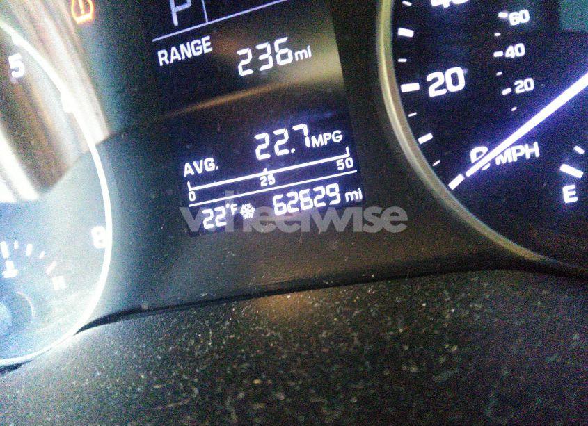 Photo 15 of 2018 Hyundai Elantra SE (VIN 5NPD74LF8JH300314)