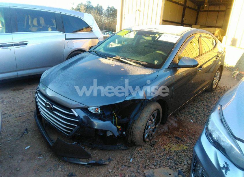 Photo 2 of 2018 Hyundai Elantra SE (VIN 5NPD74LF8JH300314)