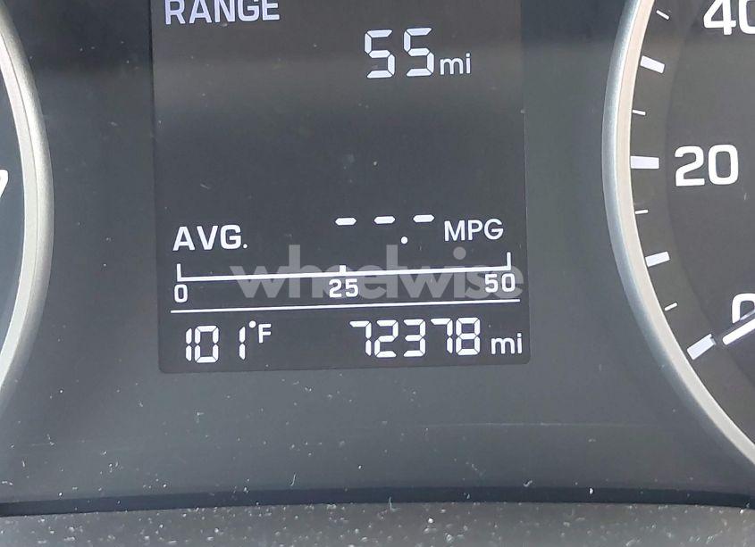 Photo 15 of 2018 Hyundai Elantra SE (VIN 5NPD74LF8JH347388)