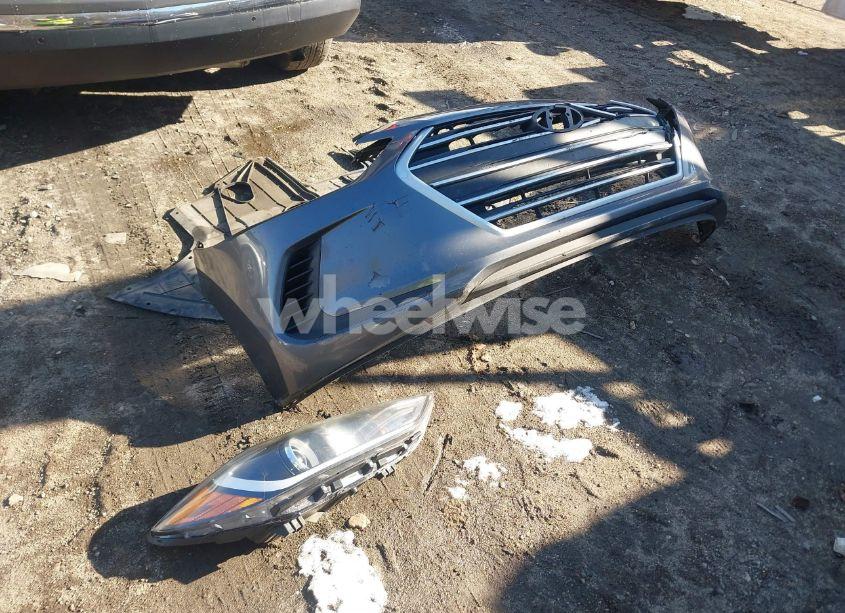 Photo 12 of 2018 Hyundai Elantra SE (VIN 5NPD74LF8JH381394)