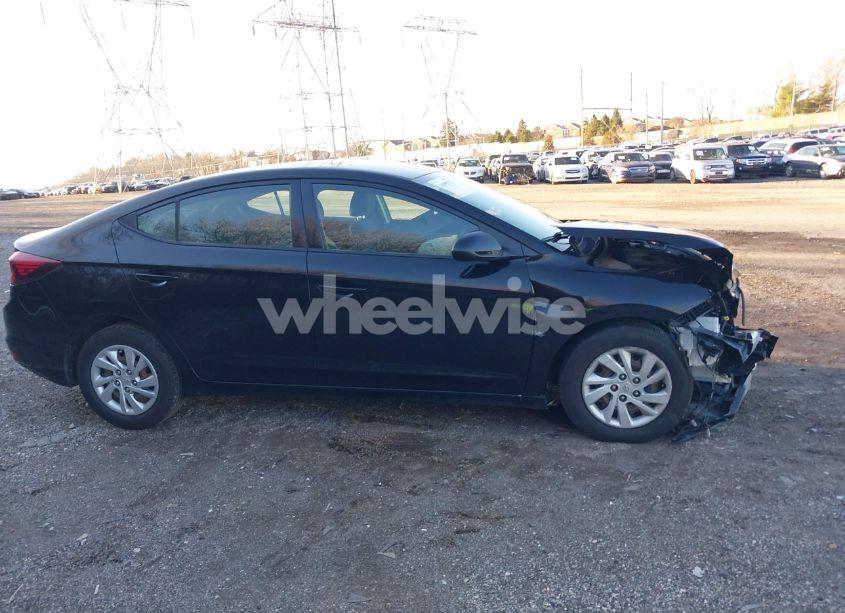 Photo 14 of 2019 Hyundai Elantra SE (VIN 5NPD74LF8KH424701)