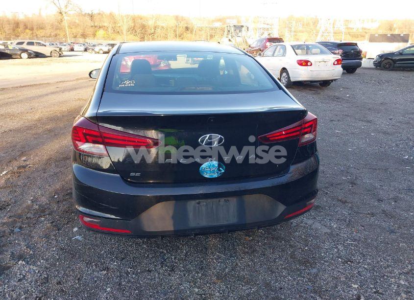 Photo 17 of 2019 Hyundai Elantra SE (VIN 5NPD74LF8KH424701)