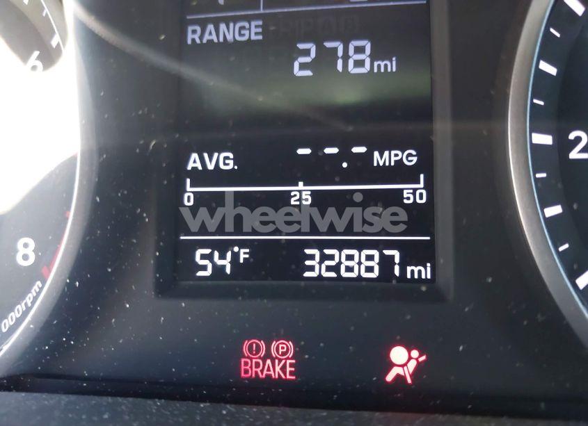 Photo 15 of 2019 Hyundai Elantra SE (VIN 5NPD74LF8KH474546)