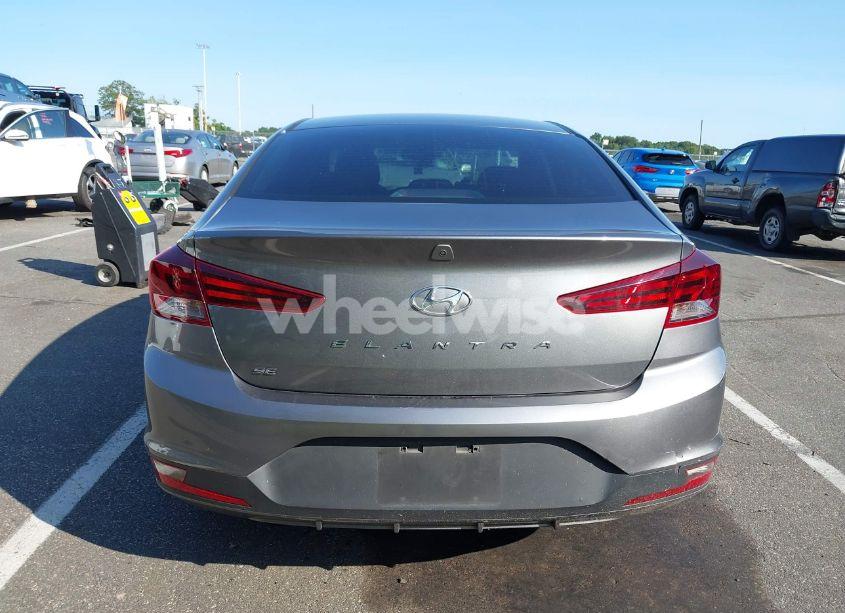 Photo 16 of 2020 Hyundai Elantra SE (VIN 5NPD74LF8LH503982)