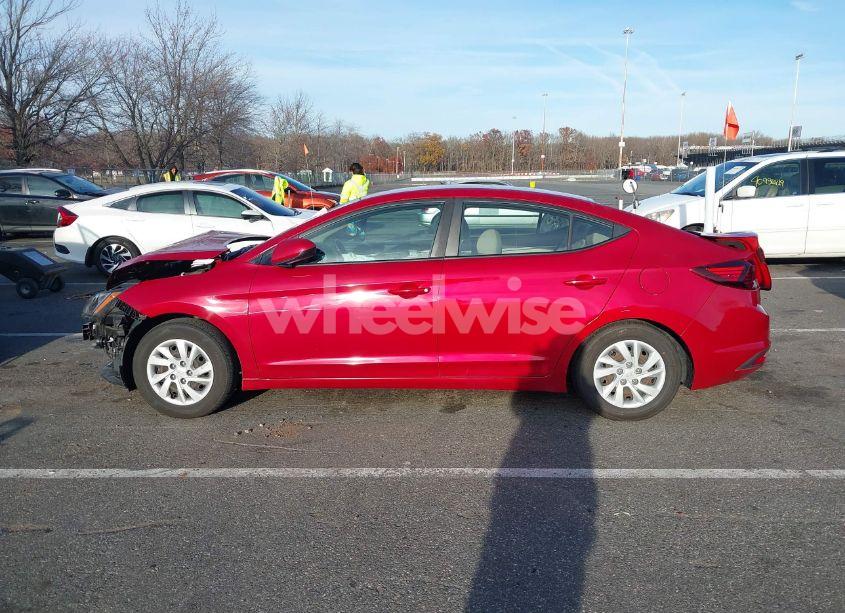 Photo 14 of 2020 Hyundai Elantra SE (VIN 5NPD74LF8LH509779)
