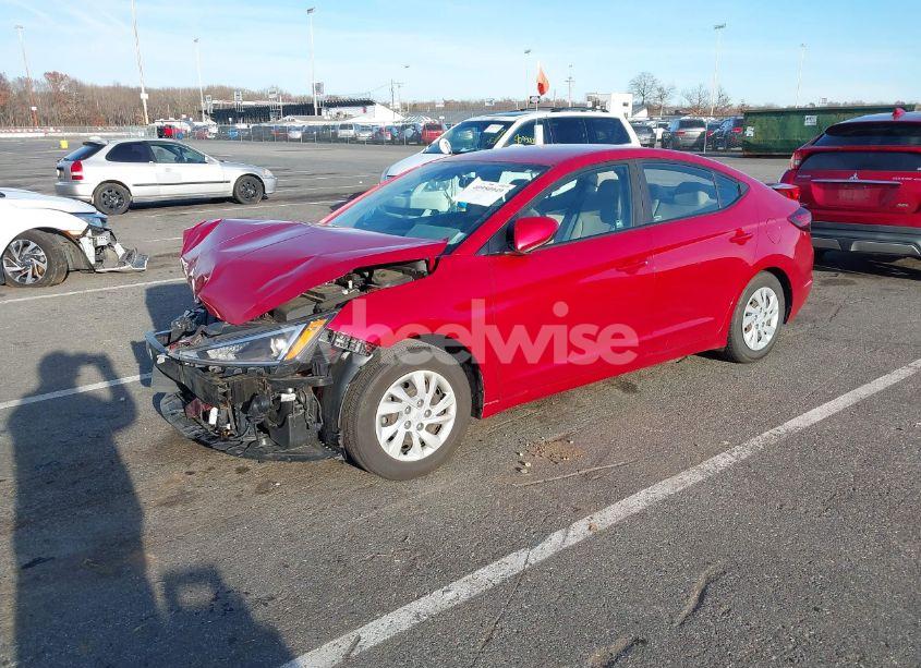 Photo 2 of 2020 Hyundai Elantra SE (VIN 5NPD74LF8LH509779)