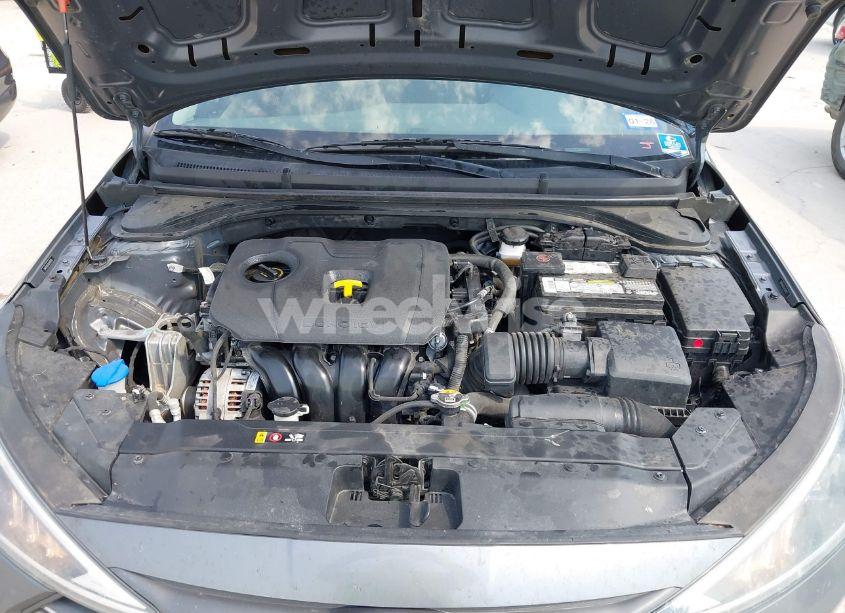 Photo 10 of 2020 Hyundai Elantra SE (VIN 5NPD74LF8LH538120)