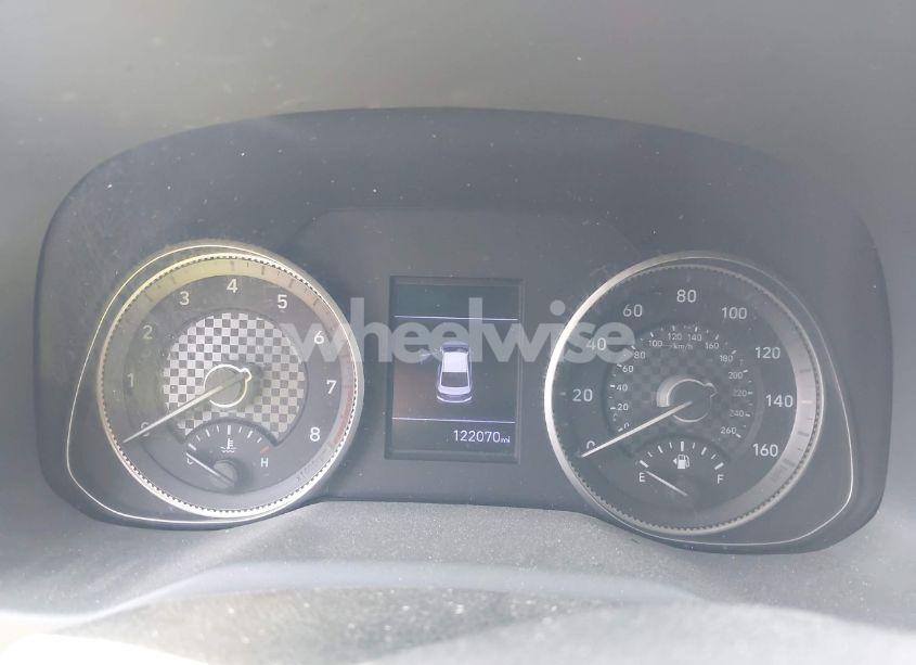 Photo 15 of 2020 Hyundai Elantra SE (VIN 5NPD74LF8LH538120)