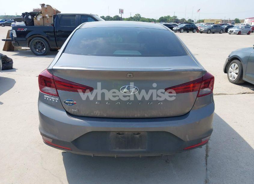 Photo 16 of 2020 Hyundai Elantra SE (VIN 5NPD74LF8LH538120)