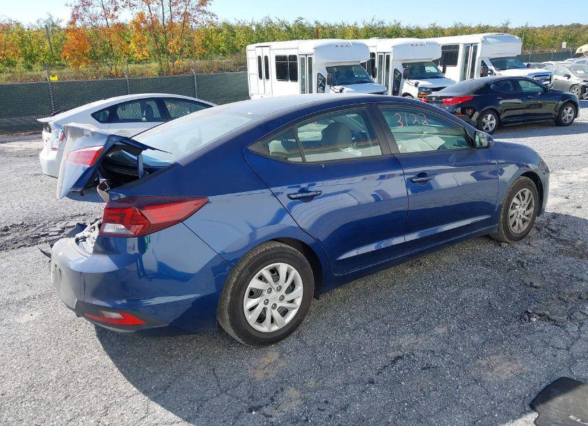 Photo 4 of 2020 Hyundai Elantra SE (VIN 5NPD74LF8LH574101)