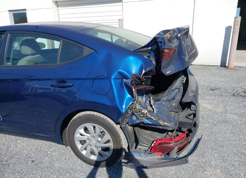 Photo 6 of 2020 Hyundai Elantra SE (VIN 5NPD74LF8LH574101)