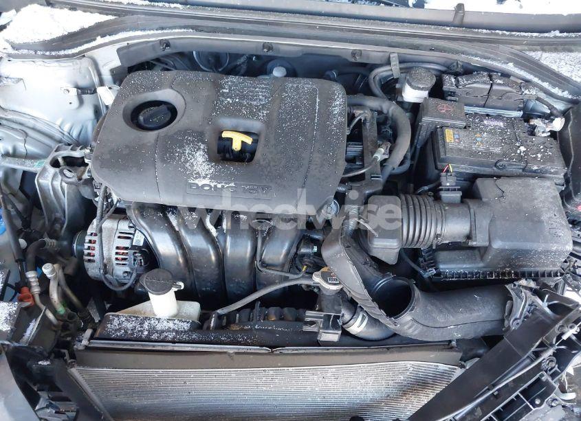 Photo 10 of 2020 Hyundai Elantra SE (VIN 5NPD74LF8LH589472)