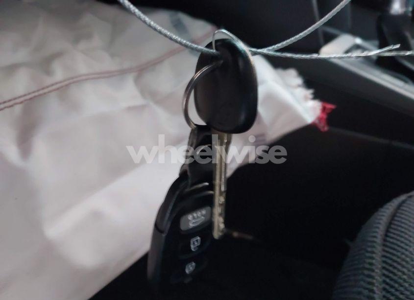 Photo 11 of 2020 Hyundai Elantra SE (VIN 5NPD74LF8LH589472)