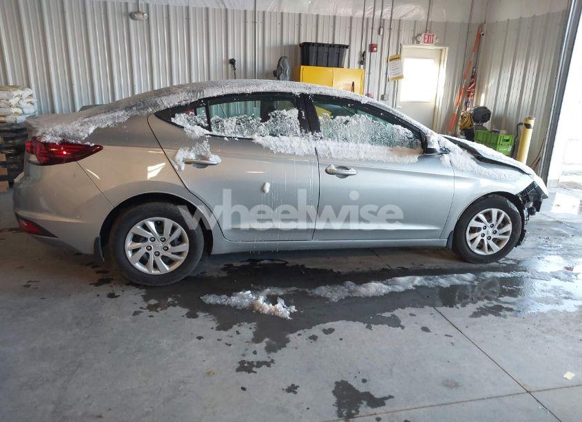 Photo 13 of 2020 Hyundai Elantra SE (VIN 5NPD74LF8LH589472)