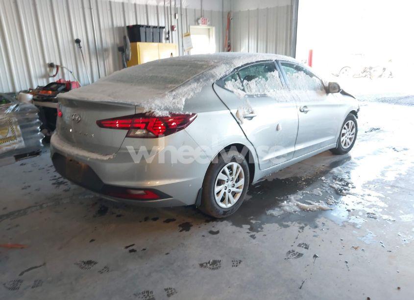 Photo 4 of 2020 Hyundai Elantra SE (VIN 5NPD74LF8LH589472)