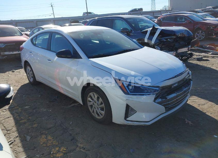 2020 Hyundai Elantra SE (VIN 5NPD74LF8LH596356) main photo