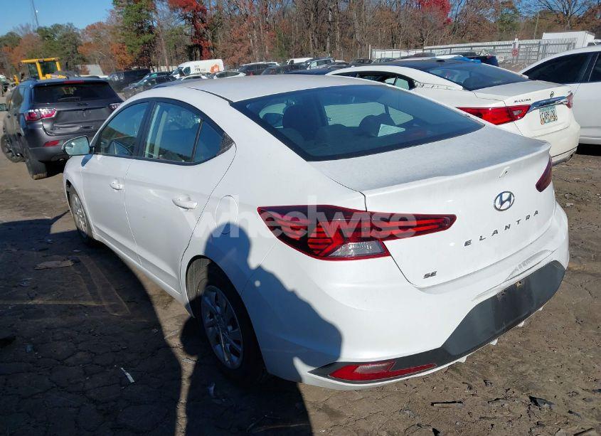 Photo 3 of 2020 Hyundai Elantra SE (VIN 5NPD74LF8LH596356)