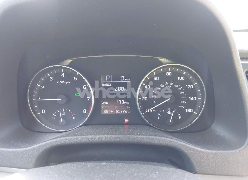 Photo 7 of 2017 Hyundai Elantra SE (VIN 5NPD74LF9HH063987)