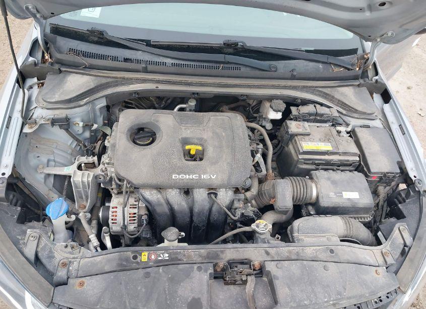 Photo 10 of 2017 Hyundai Elantra SE (VIN 5NPD74LF9HH070485)