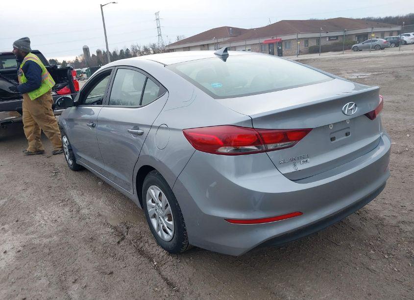 Photo 3 of 2017 Hyundai Elantra SE (VIN 5NPD74LF9HH070485)