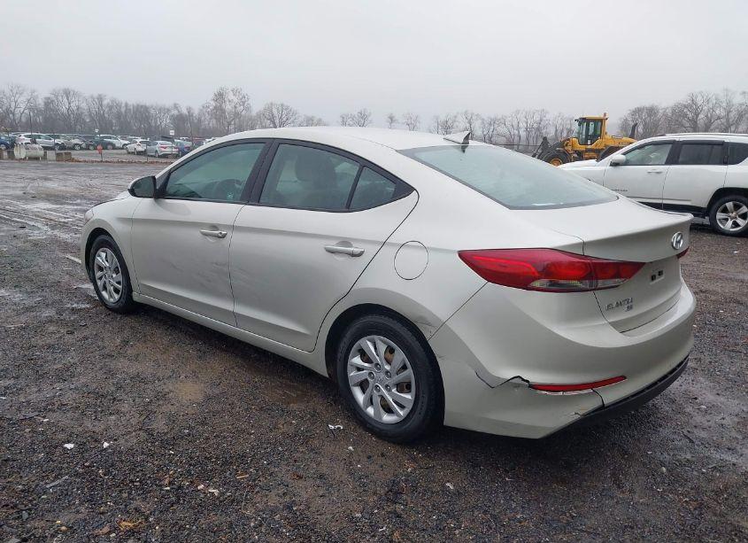 Photo 3 of 2017 Hyundai Elantra SE (VIN 5NPD74LF9HH101640)