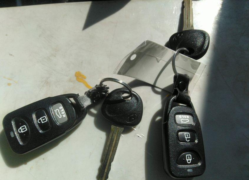 Photo 11 of 2017 Hyundai Elantra SE (VIN 5NPD74LF9HH104571)