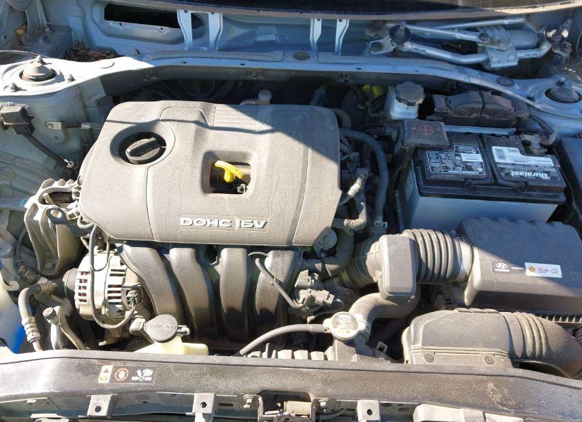 Photo 10 of 2017 Hyundai Elantra SE (VIN 5NPD74LF9HH137179)