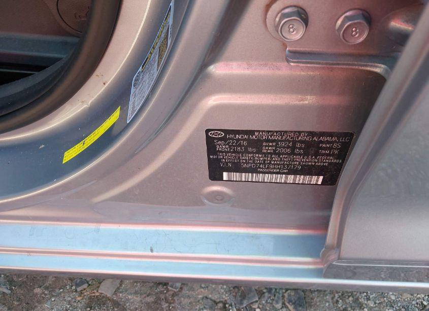 Photo 9 of 2017 Hyundai Elantra SE (VIN 5NPD74LF9HH137179)