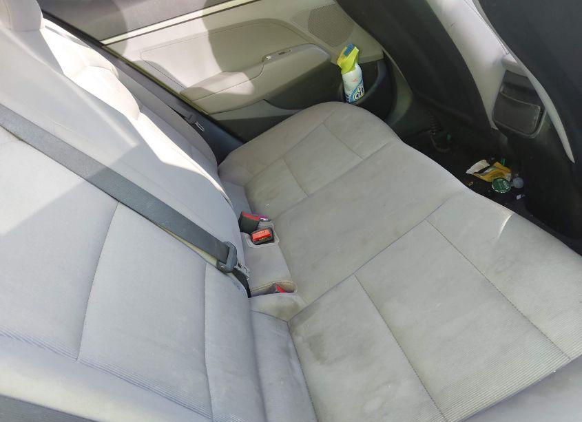 Photo 8 of 2017 Hyundai Elantra SE (VIN 5NPD74LF9HH140812)