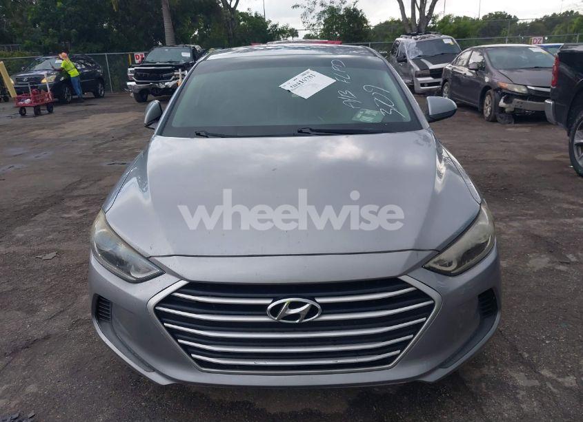 Photo 6 of 2017 Hyundai Elantra SE (VIN 5NPD74LF9HH143709)