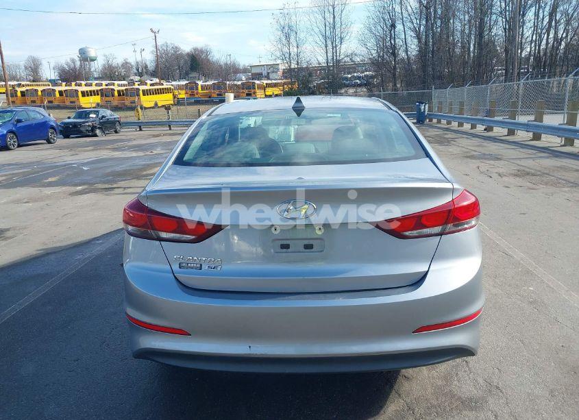 Photo 16 of 2017 Hyundai Elantra SE (VIN 5NPD74LF9HH197169)