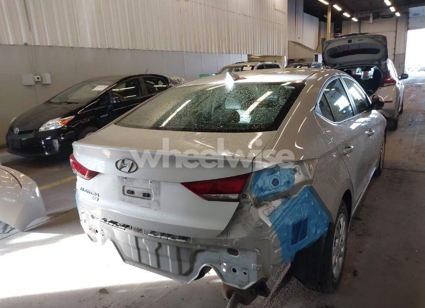 Photo 17 of 2017 Hyundai Elantra SE (VIN 5NPD74LF9HH201852)