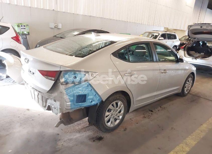 Photo 4 of 2017 Hyundai Elantra SE (VIN 5NPD74LF9HH201852)