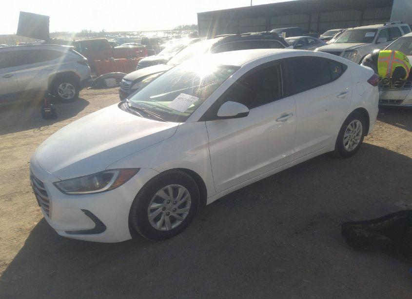 Photo 2 of 2017 Hyundai Elantra SE (VIN 5NPD74LF9HH204704)