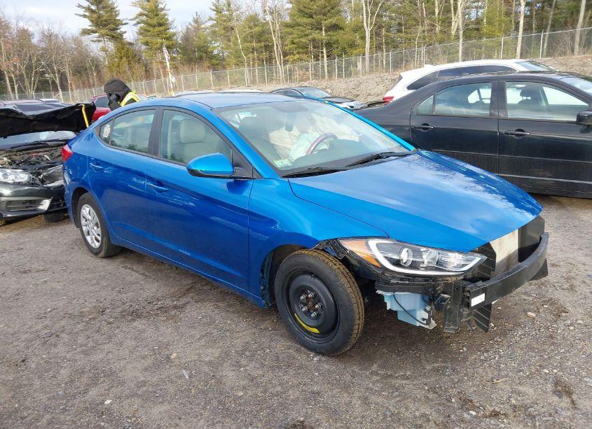 2018 Hyundai Elantra SE (VIN 5NPD74LF9JH293888) main photo