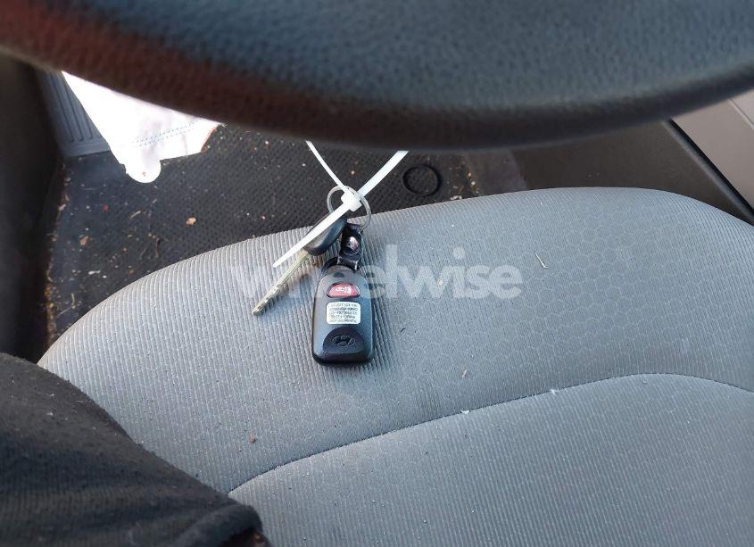 Photo 11 of 2018 Hyundai Elantra SE (VIN 5NPD74LF9JH363647)