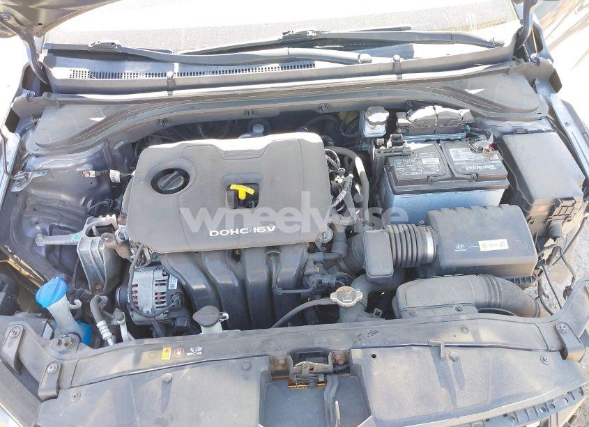 Photo 10 of 2018 Hyundai Elantra SE (VIN 5NPD74LF9JH391321)