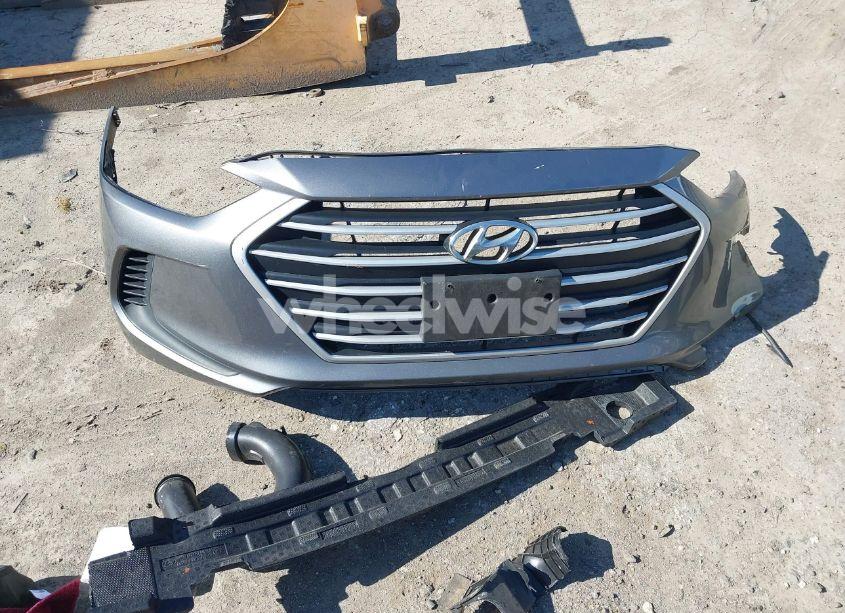 Photo 12 of 2018 Hyundai Elantra SE (VIN 5NPD74LF9JH391321)