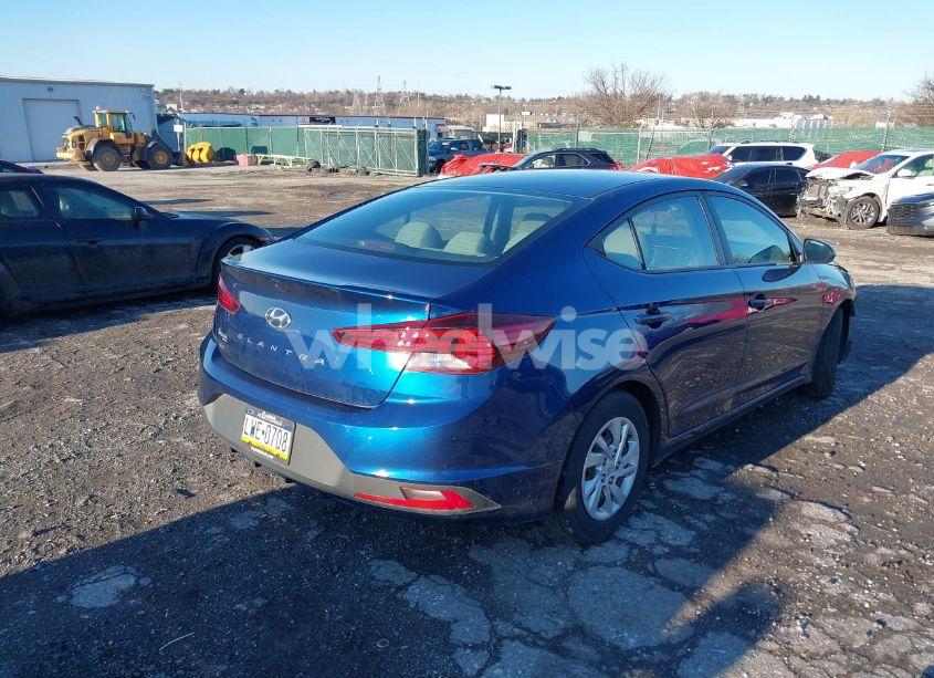 Photo 4 of 2019 Hyundai Elantra SE (VIN 5NPD74LF9KH455195)