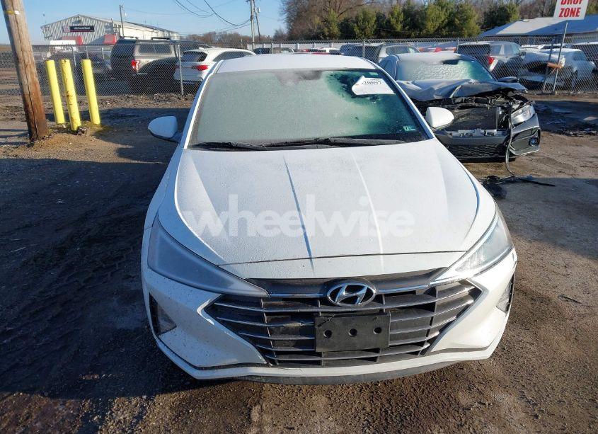 Photo 12 of 2020 Hyundai Elantra SE (VIN 5NPD74LF9LH503716)
