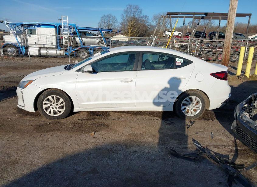 Photo 14 of 2020 Hyundai Elantra SE (VIN 5NPD74LF9LH503716)