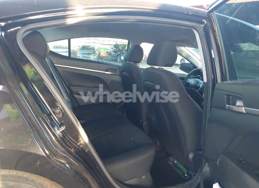 Photo 8 of 2020 Hyundai Elantra SE (VIN 5NPD74LF9LH541723)