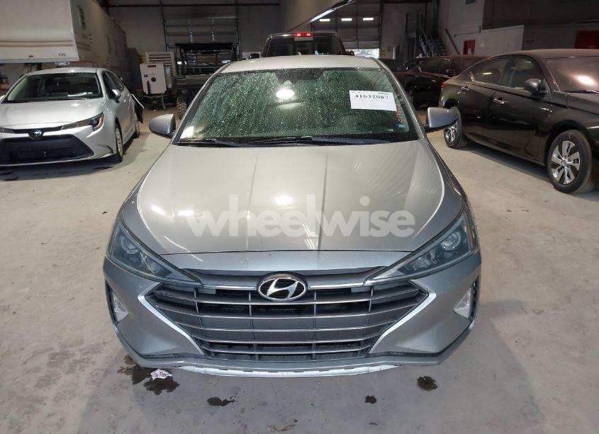 Photo 12 of 2020 Hyundai Elantra SE (VIN 5NPD74LF9LH549823)