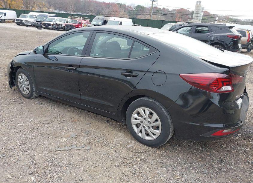 Photo 3 of 2020 Hyundai Elantra SE (VIN 5NPD74LF9LH591649)
