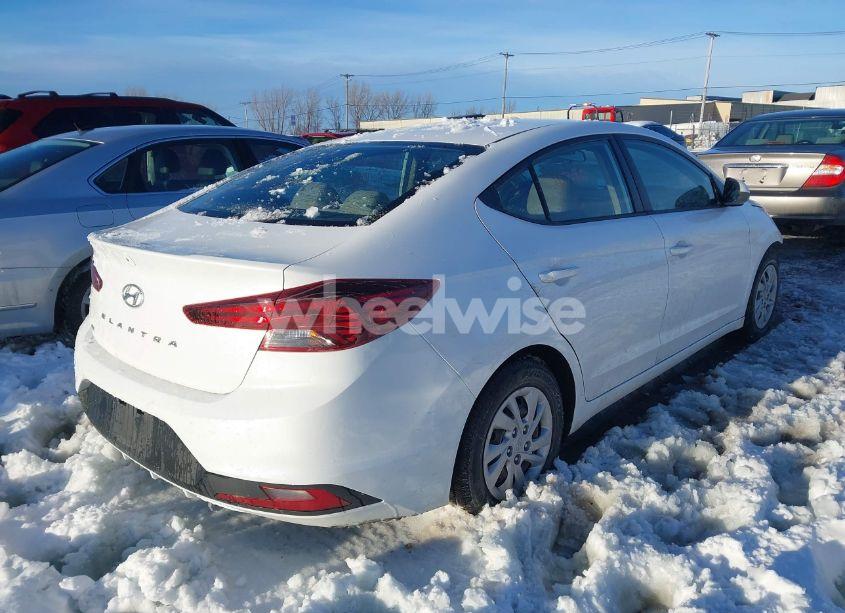 Photo 4 of 2020 Hyundai Elantra SE (VIN 5NPD74LF9LH621006)