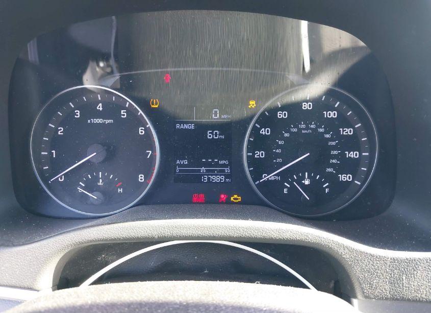 Photo 7 of 2017 Hyundai Elantra SE (VIN 5NPD74LFXHH129205)