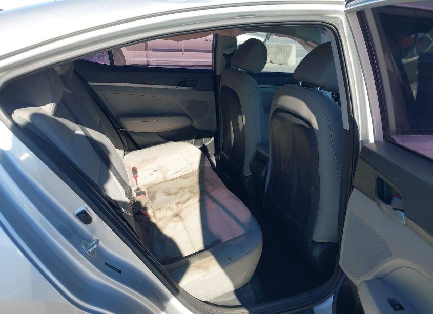 Photo 8 of 2017 Hyundai Elantra SE (VIN 5NPD74LFXHH129205)