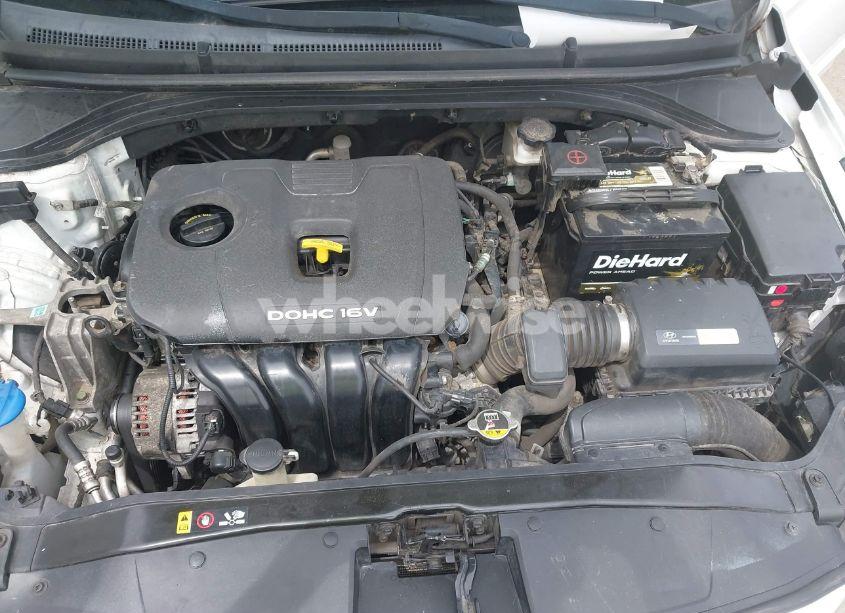 Photo 10 of 2017 Hyundai Elantra SE (VIN 5NPD74LFXHH144755)